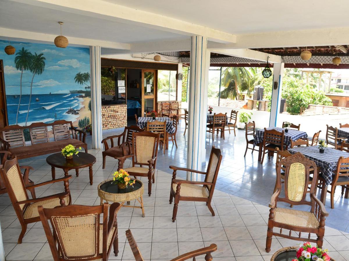 Hotel Happy Tuna Hikkaduwa Exterior foto